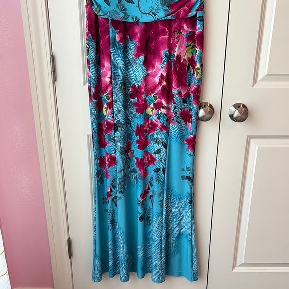 Venus Floral Sleeveless Maxi Mermaid Dress - Picture 5 of 12